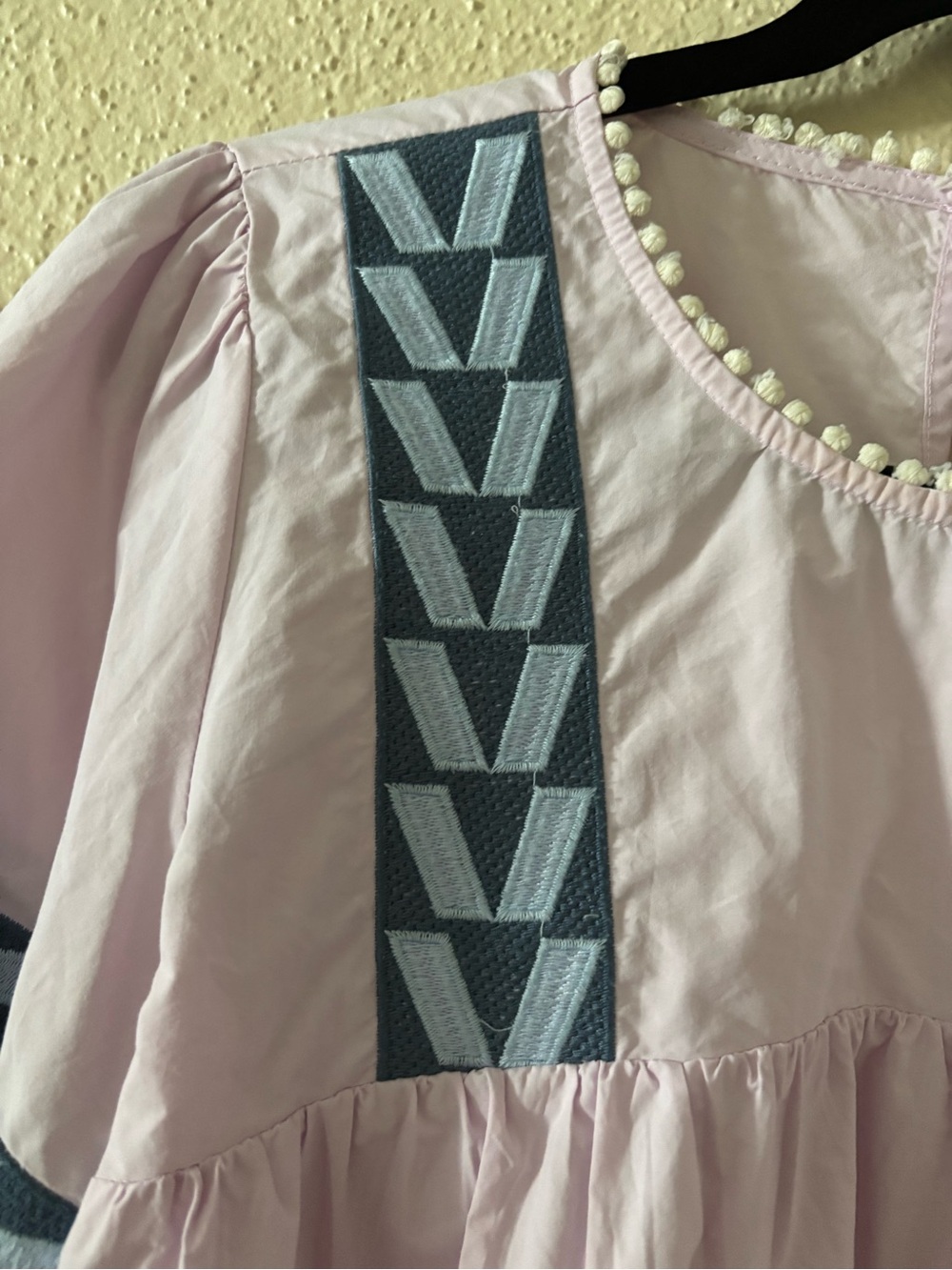 THML Pink Embroidered Puff Sleeve Blouse M - Picture 3 of 6